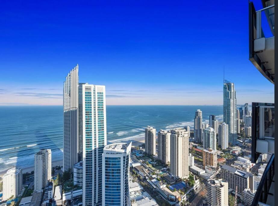 Exclusive Circle On Cavil Sub-Penthouse Luxury Apt - Hosted By Coastal Letting Gold Coast Exterior photo